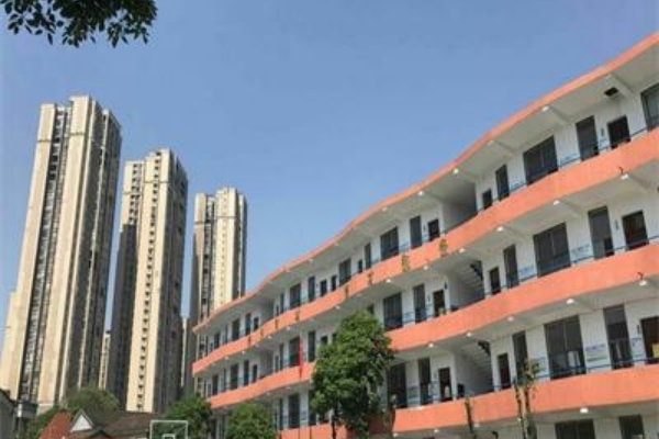 株洲市德才职业技术学校怎么样